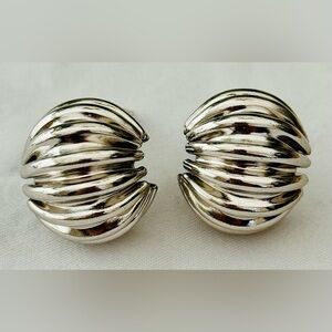 NAPIER Ribbed Clip-On Earrings